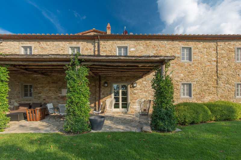 Farmhouses & Countryhouses