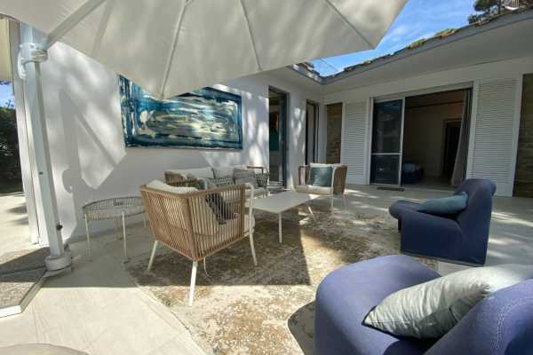 private villa by the sea for rent in Castiglione della Pescaia with swimming pool and large private park and exclusive place on the beach 27